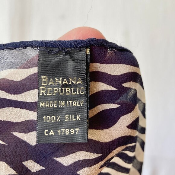 Vintage Banana Republic Italian Silk Womens Scarf Zebra Print Square Blue White - Picture 9 of 11
